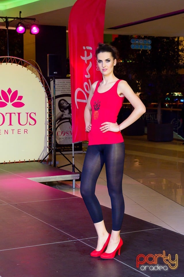 Lotus Fashion Weekend, Lotus Center