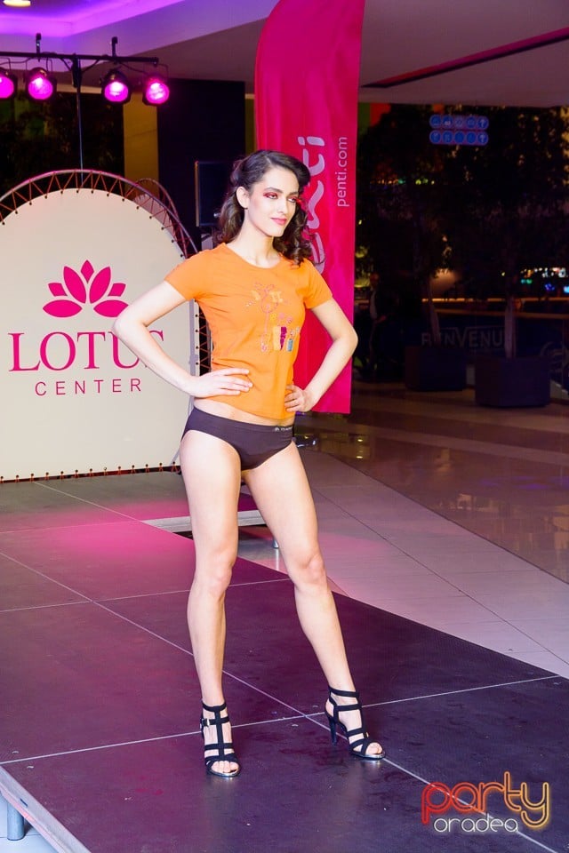 Lotus Fashion Weekend, Lotus Center