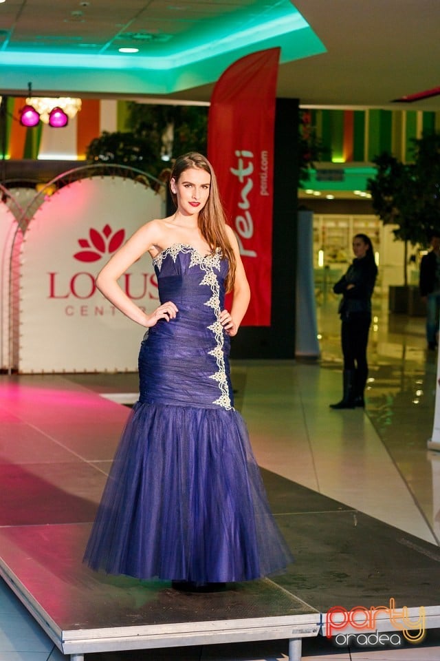 Lotus Fashion Weekend, Lotus Center