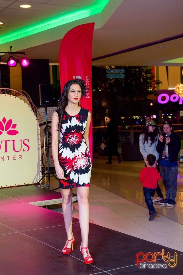 Lotus Fashion Weekend, Lotus Center