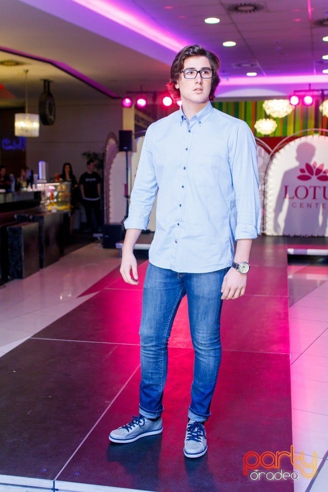 Lotus Fashion Weekend, Lotus Center