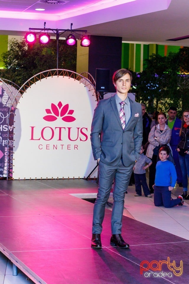 Lotus Fashion Weekend, Lotus Center