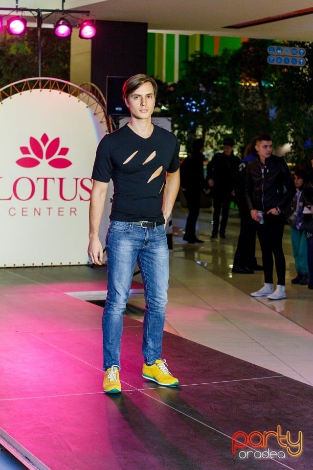 Lotus Fashion Weekend, Lotus Center