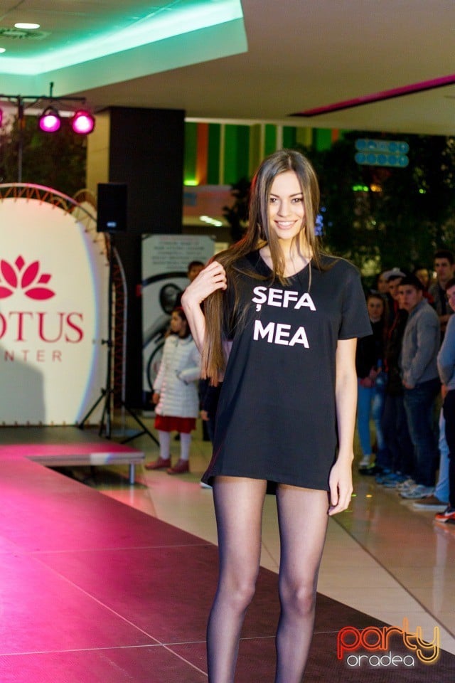 Lotus Fashion Weekend, Lotus Center