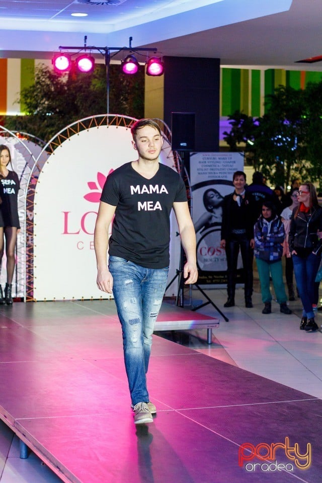 Lotus Fashion Weekend, Lotus Center