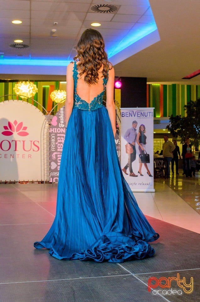 Lotus Fashion Weekend, Lotus Center