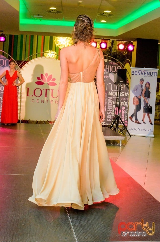 Lotus Fashion Weekend, Lotus Center