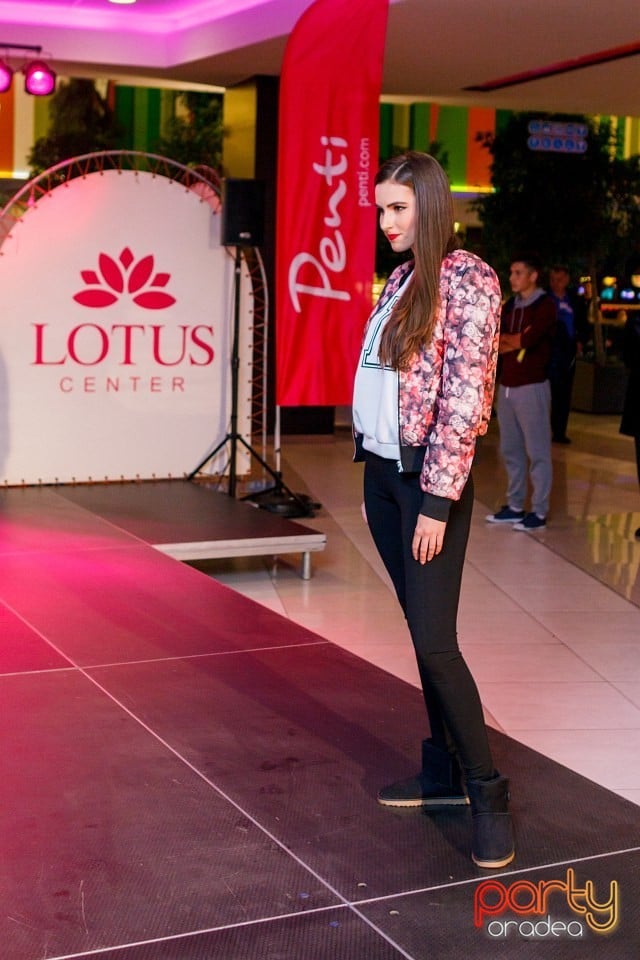 Lotus Fashion Weekend, Lotus Center