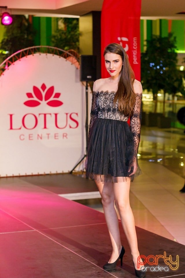 Lotus Fashion Weekend, Lotus Center