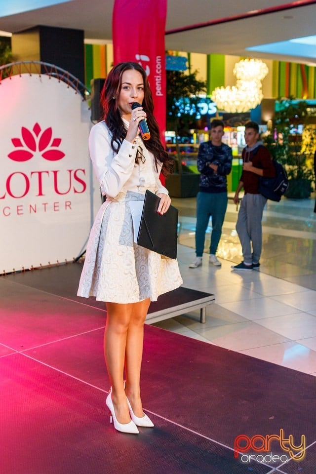 Lotus Fashion Weekend, Lotus Center