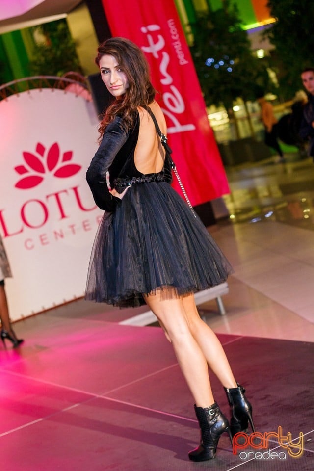 Lotus Fashion Weekend, Lotus Center