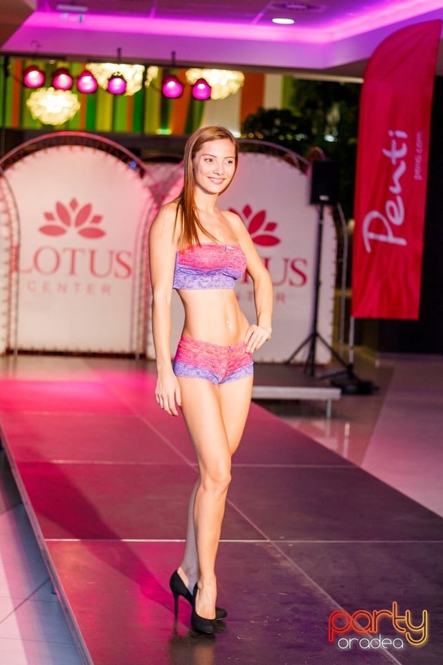 Lotus Fashion Weekend, Lotus Center