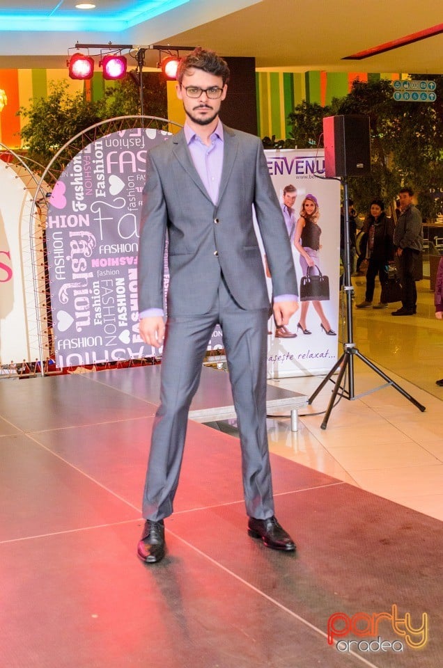 Lotus Fashion Weekend, Lotus Center