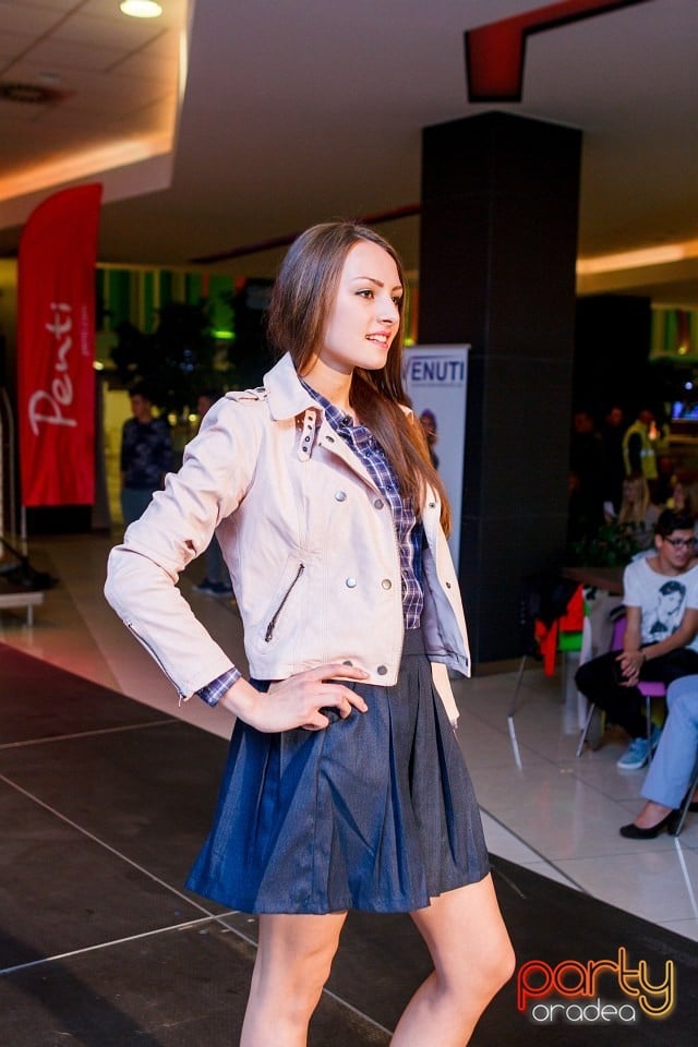 Lotus Fashion Weekend, Lotus Center