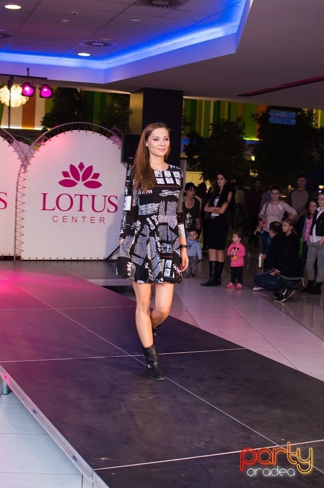 Lotus Fashion Weekend, Lotus Center