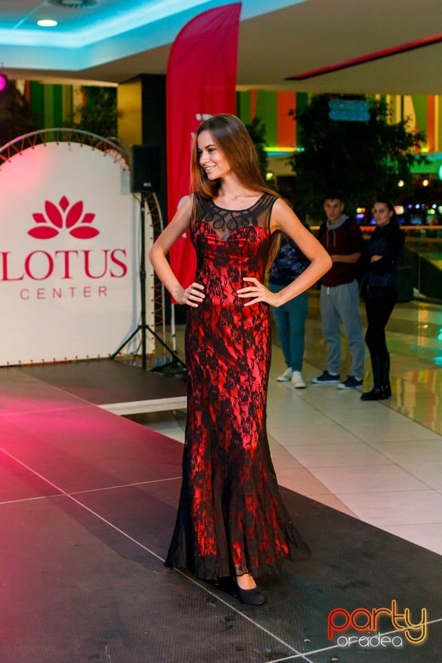 Lotus Fashion Weekend, Lotus Center