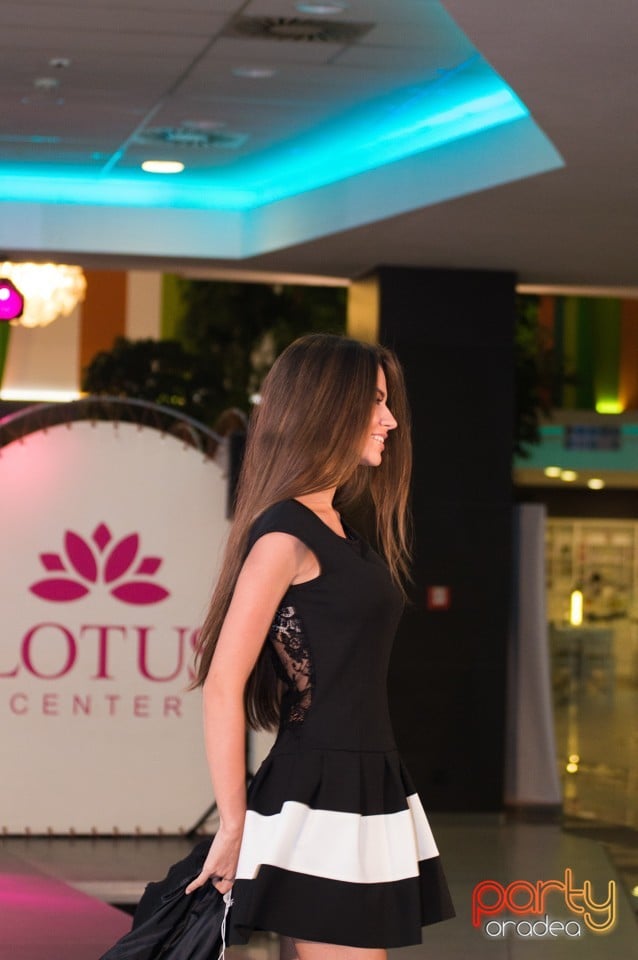 Lotus Fashion Weekend, Lotus Center