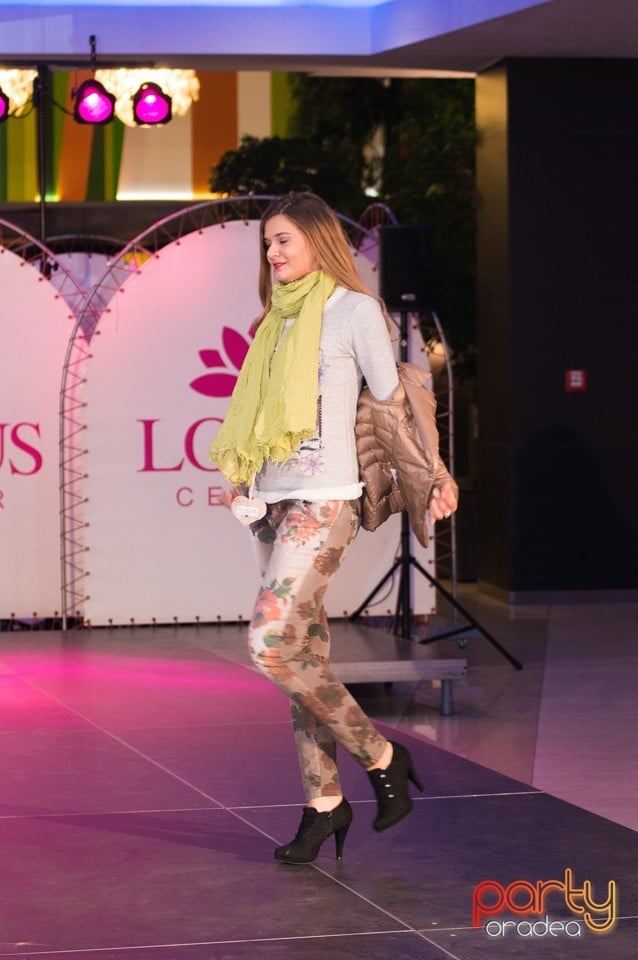 Lotus Fashion Weekend, Lotus Center