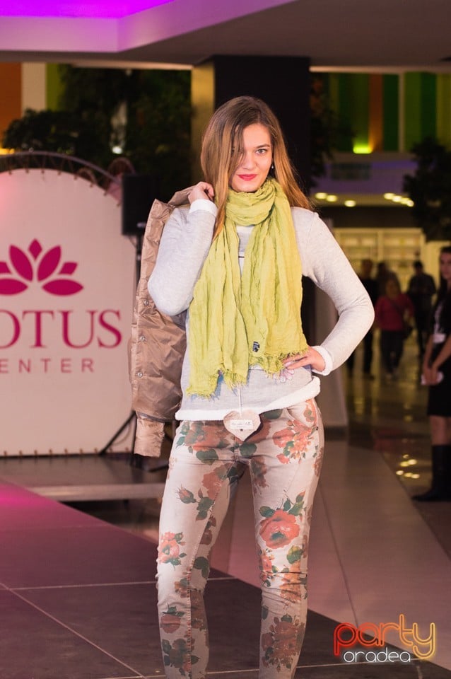 Lotus Fashion Weekend, Lotus Center