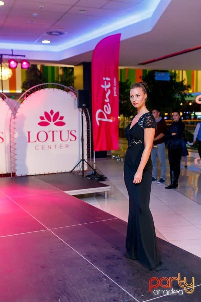 Lotus Fashion Weekend, Lotus Center