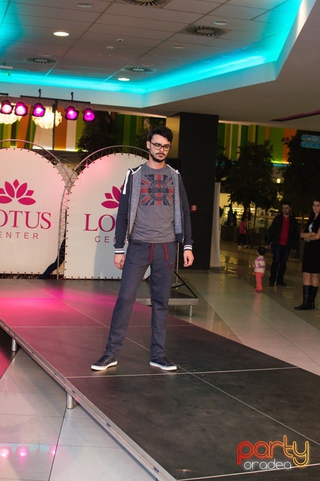 Lotus Fashion Weekend, Lotus Center