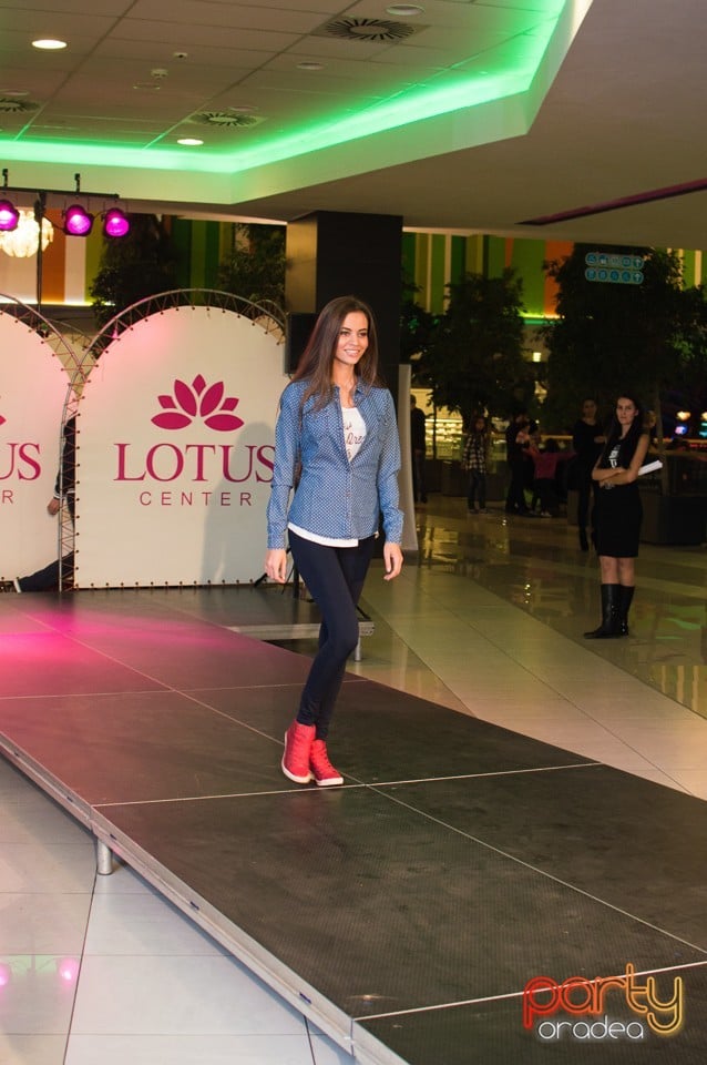 Lotus Fashion Weekend, Lotus Center