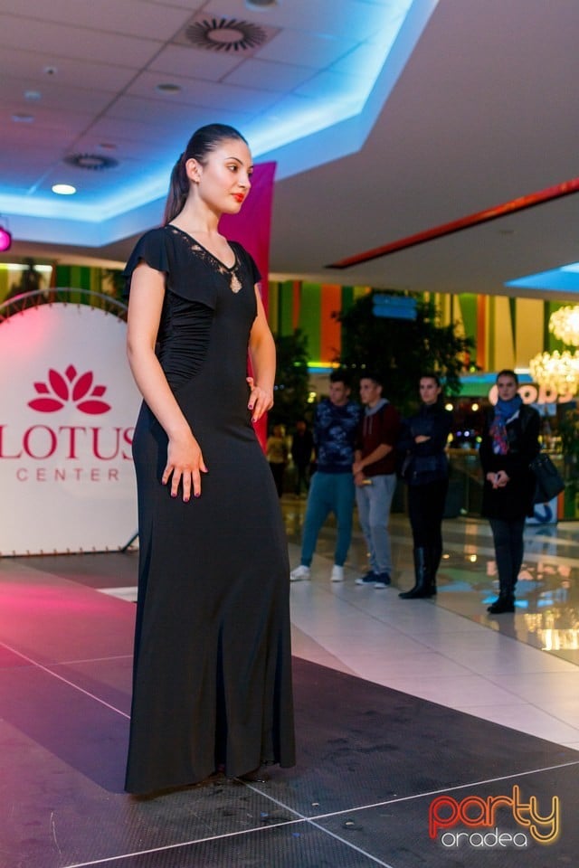 Lotus Fashion Weekend, Lotus Center