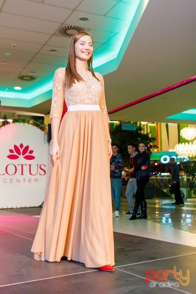 Lotus Fashion Weekend, Lotus Center