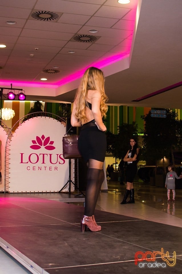 Lotus Fashion Weekend, Lotus Center