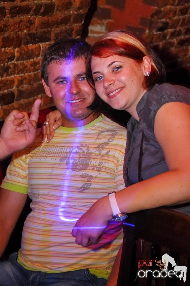 Love the Summer: Beach Party, 