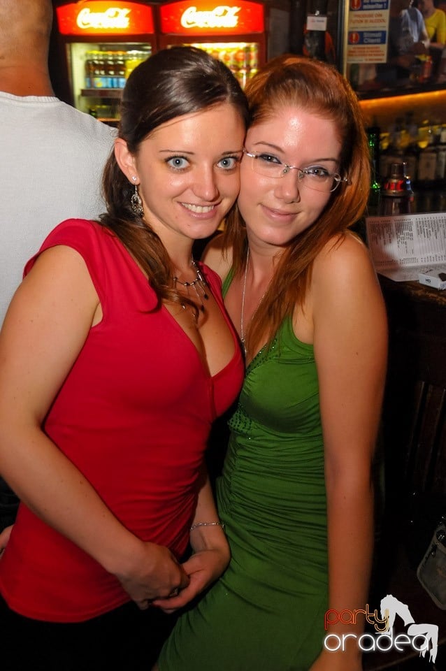 Love the Summer: Beach Party, 