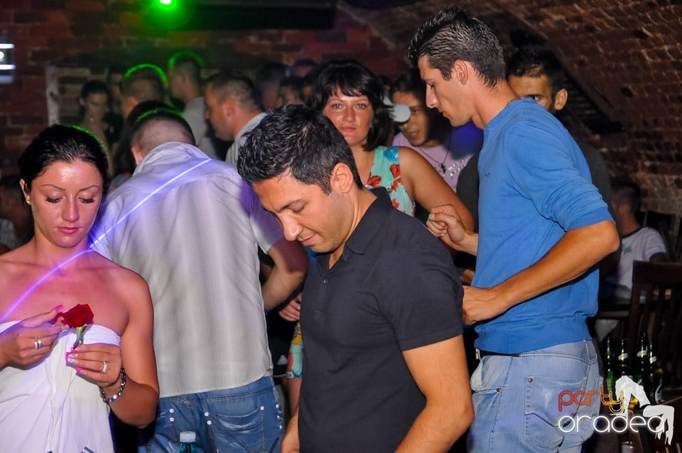 Love the Summer: Beach Party, 