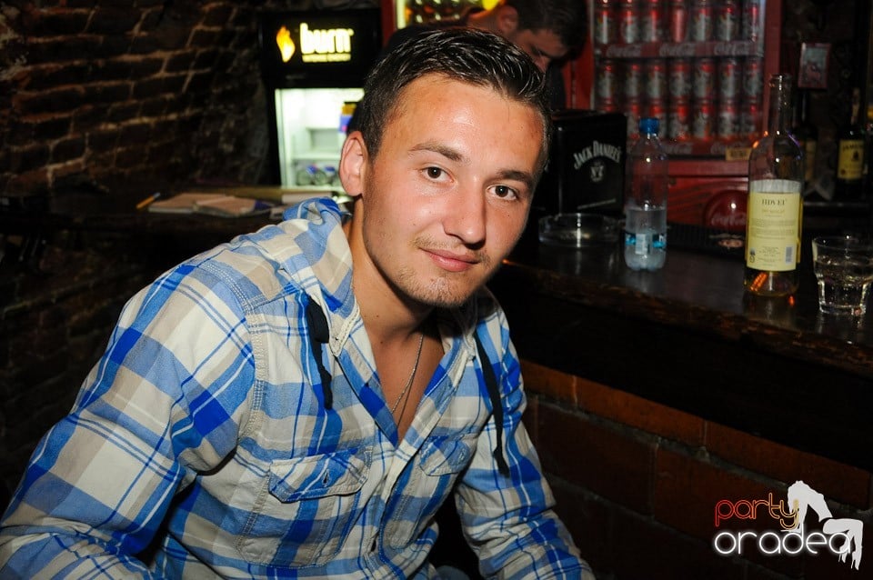 Love the Summer: Beach Party, 