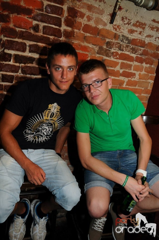 Love the Summer: Hot Promo Night, 