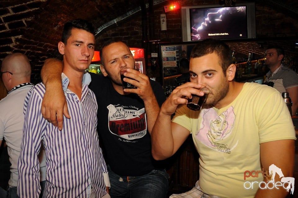 Love the Summer: Hot Promo Night, 