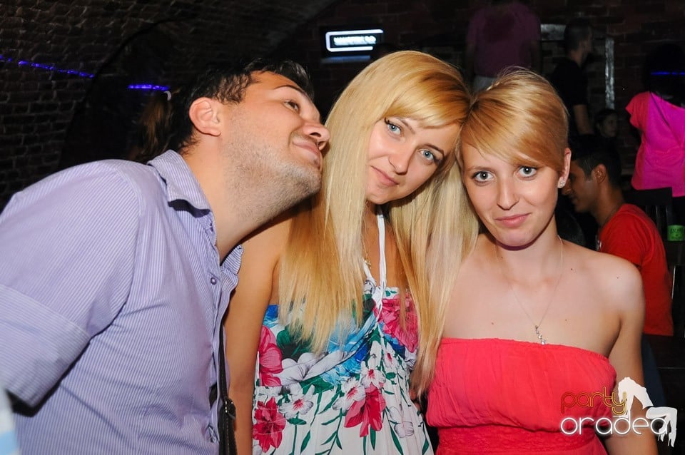 Love the Summer: NMD Student Party, 