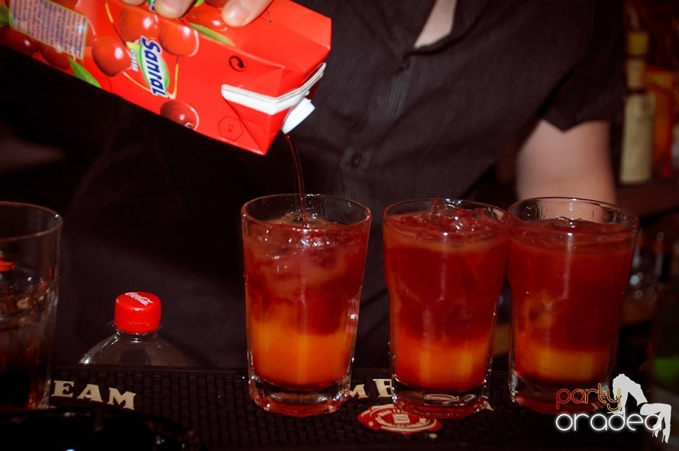 Love the Summer: NMD Student Party, 