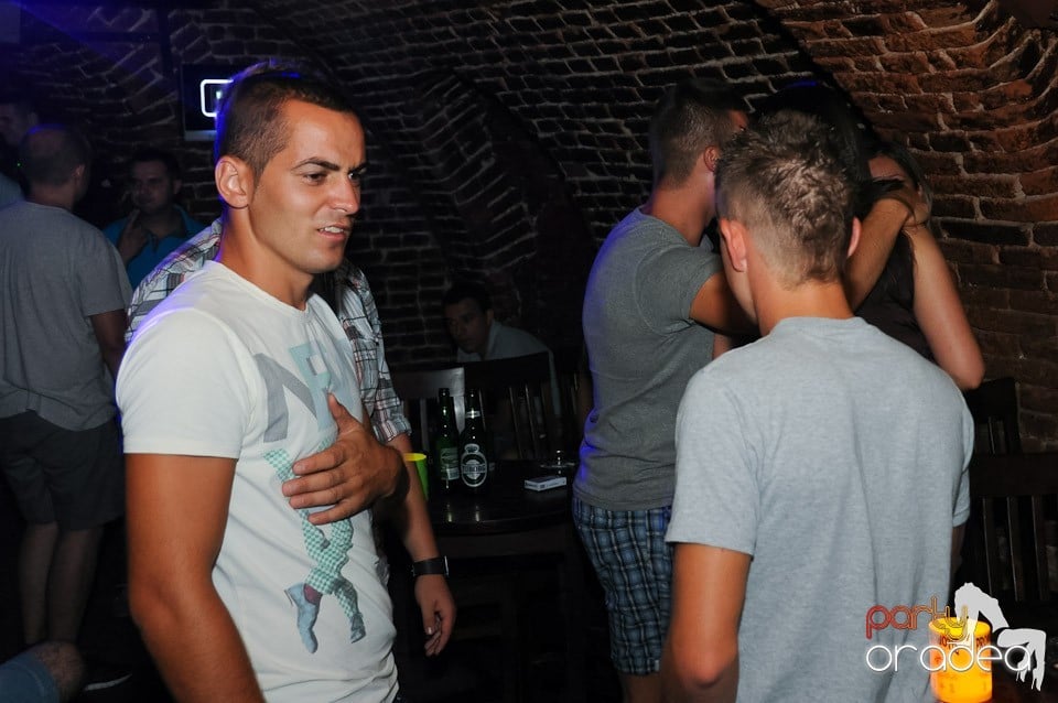 Love the Summer: NMD Student Party, 