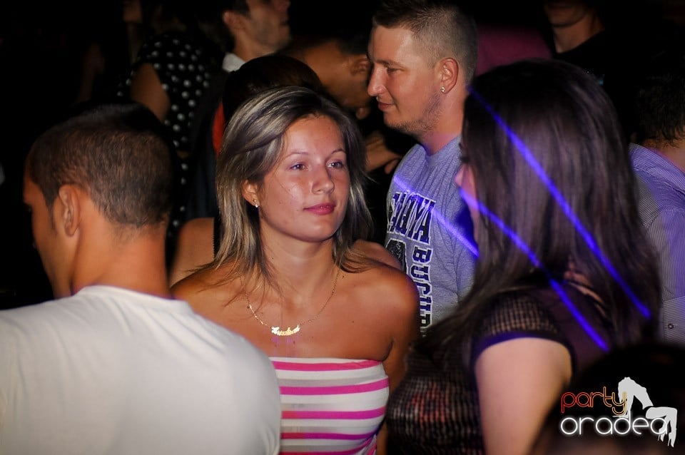 Love the Summer: NMD Student Party, 