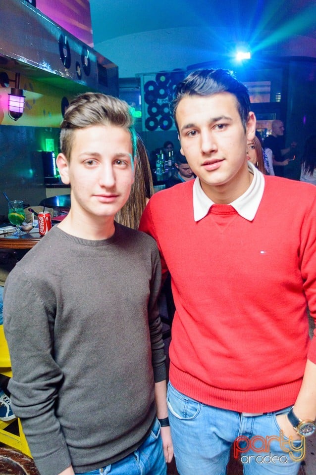 Love Weekend, 