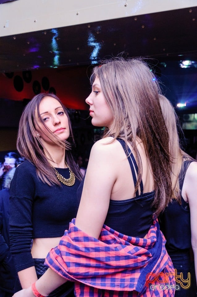 Love Weekend, 