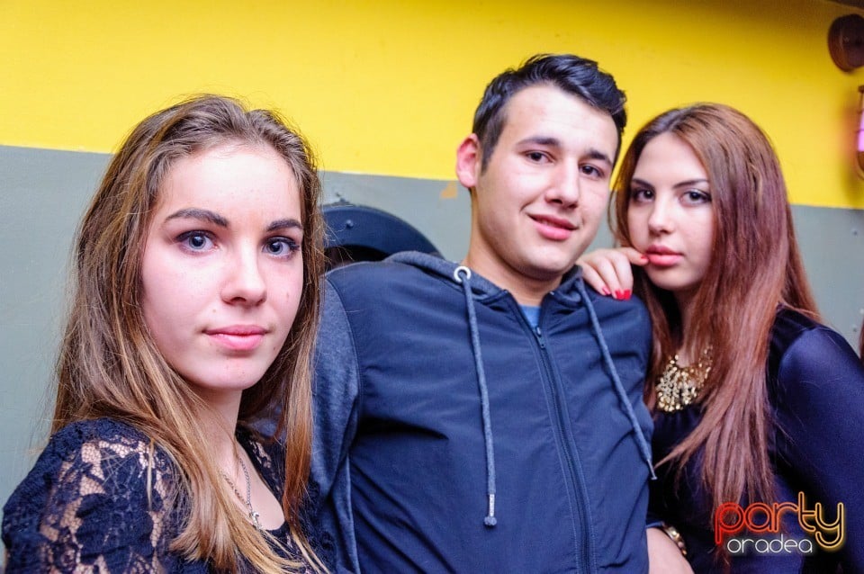 Love Weekend, 