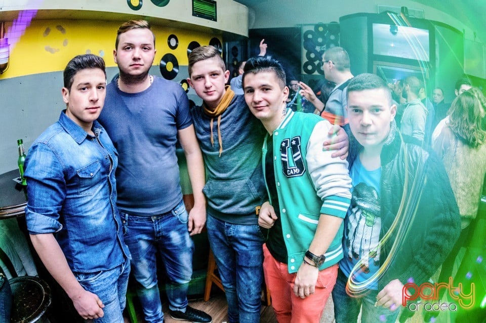 Love Weekend, 