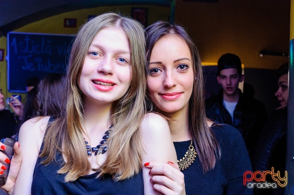 Love Weekend, 