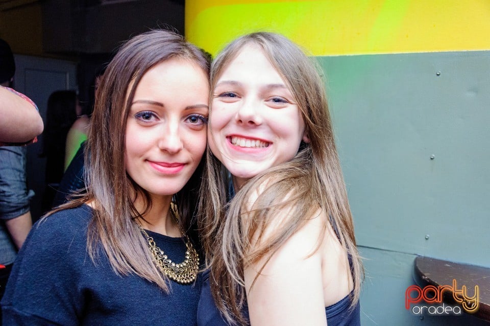 Love Weekend, 