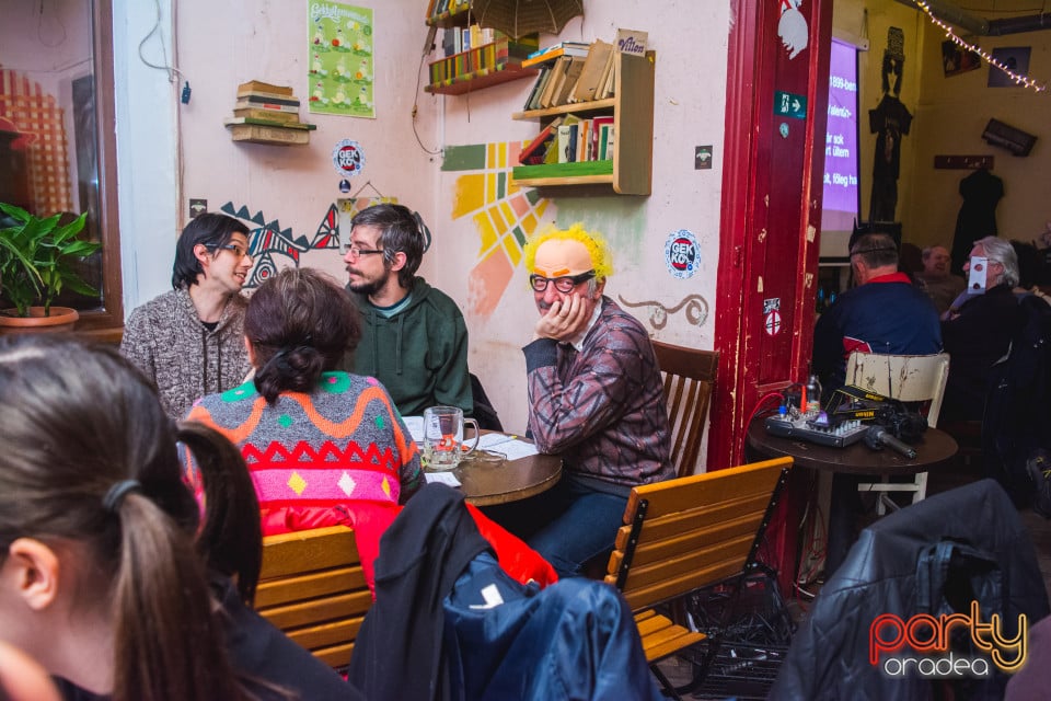 Luni seara în Gekko Pub, Gekko