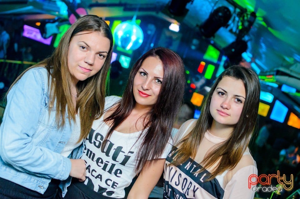 Luxury Party, 