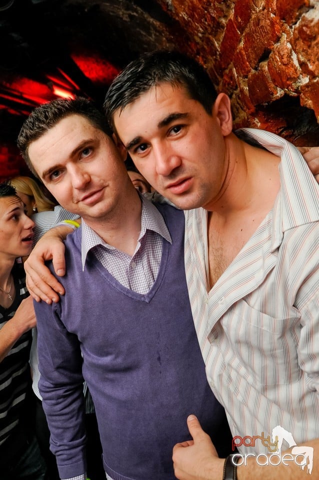 Made in Romania Party în Escape,