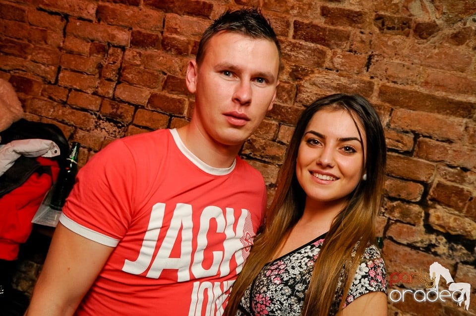 Made in Romania Party în Escape,