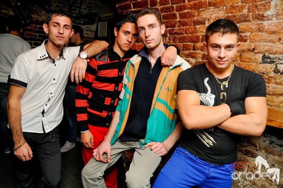 Made in Romania Party în Escape,